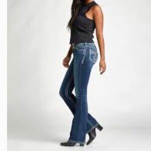 Silver Jeans the Pioneer wide stitch 27" X 31" low rise boot cut denim jeans*